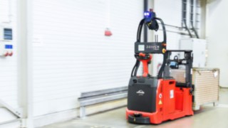 The L-MATIC AC from Linde Material Handling at Joma-Polytech GmbH